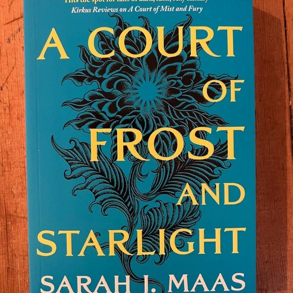 A Court of Thorns and Roses Complete Series - Picture 5 of 7